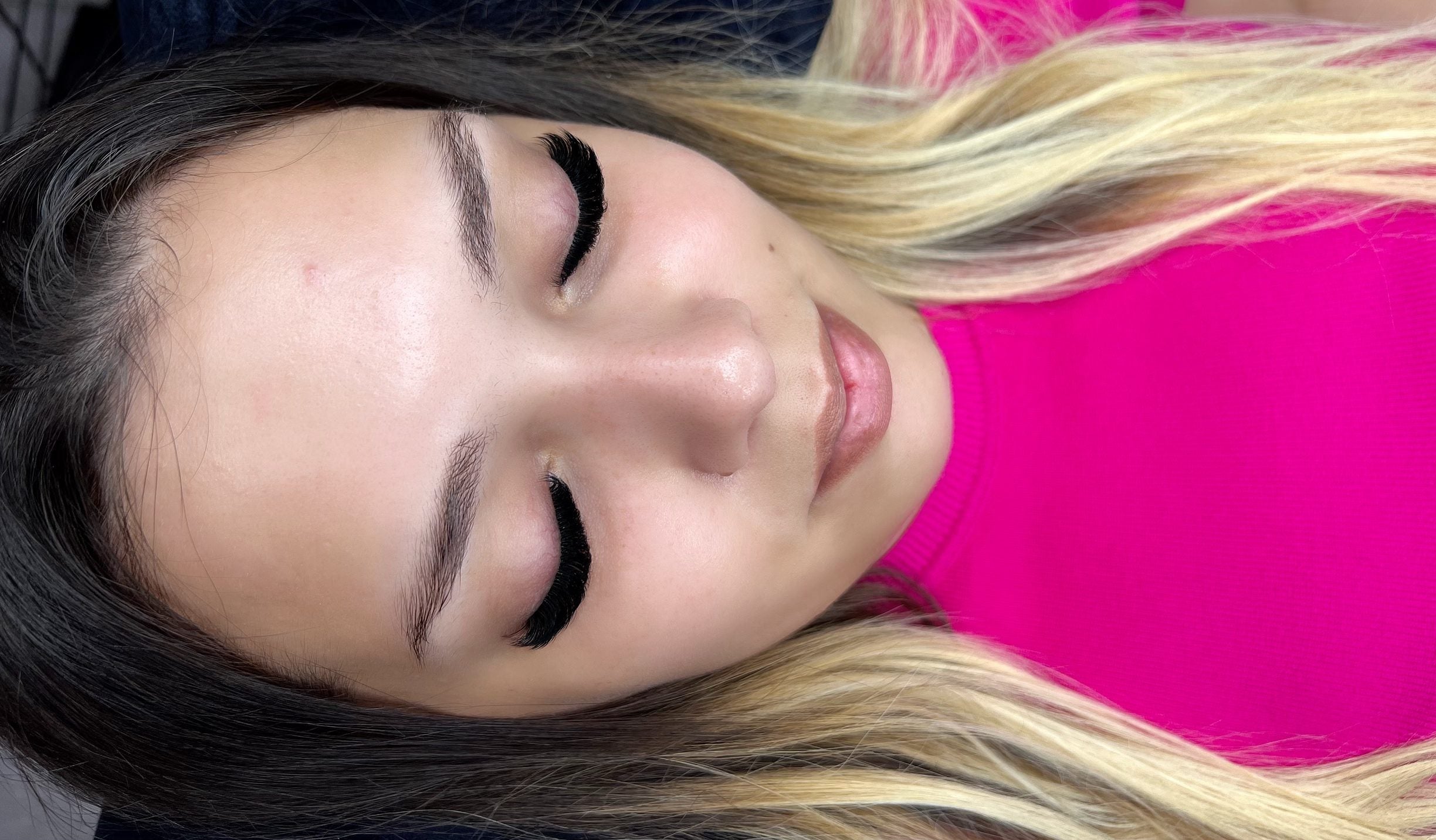 0.05 Volume Lash Extensions UK | Easy Fan 4D–12D 5+1 free image 3