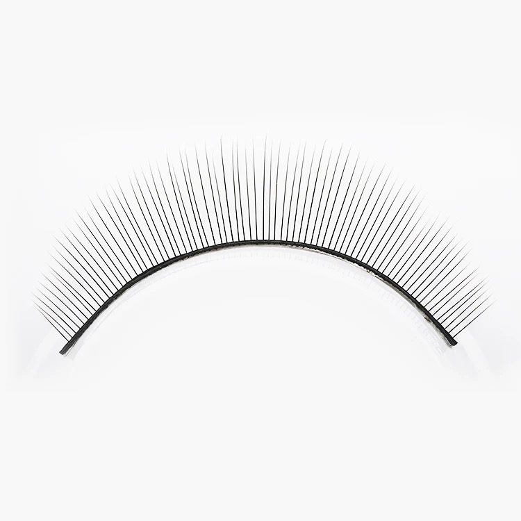Lash Mannequin Head with 5 Pairs Practice Lashes (Copy) image 1