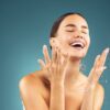 Roxana Beauty Academy cum ingrijim extensiile de gene acasa