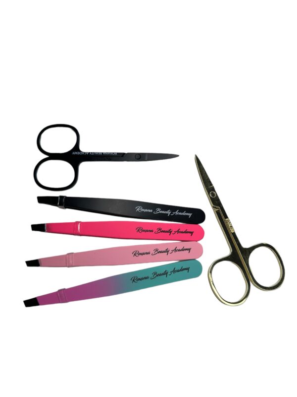 Roxana Beauty Academy B80FE177 392A 44EB BEE6 C48F21838811